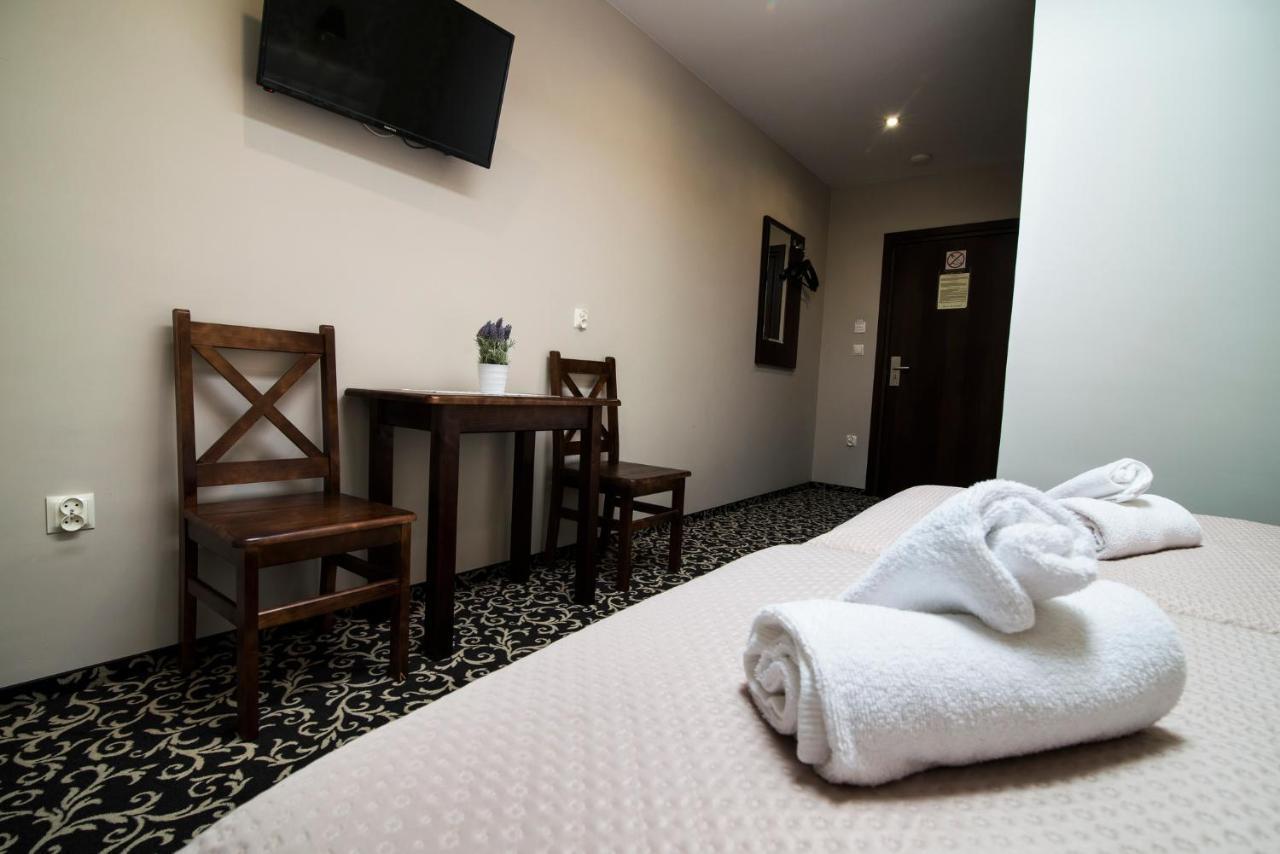 Pod Ksiecia Gorka Hotel Oleszyce Kültér fotó