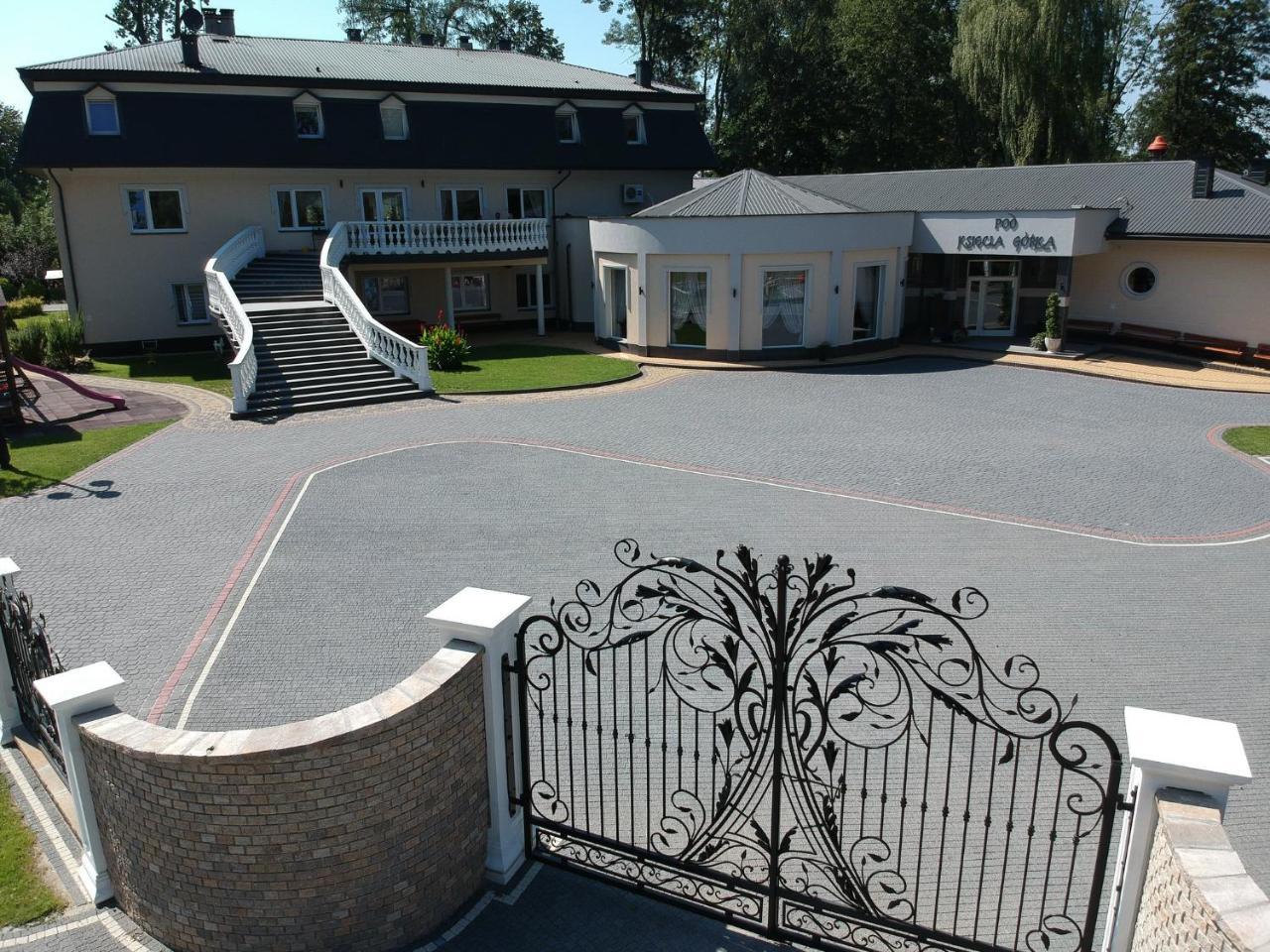 Pod Ksiecia Gorka Hotel Oleszyce Kültér fotó