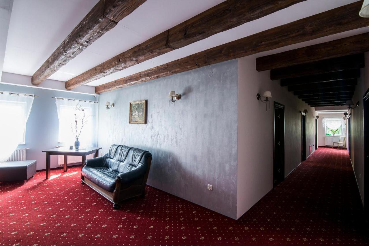 Pod Ksiecia Gorka Hotel Oleszyce Kültér fotó