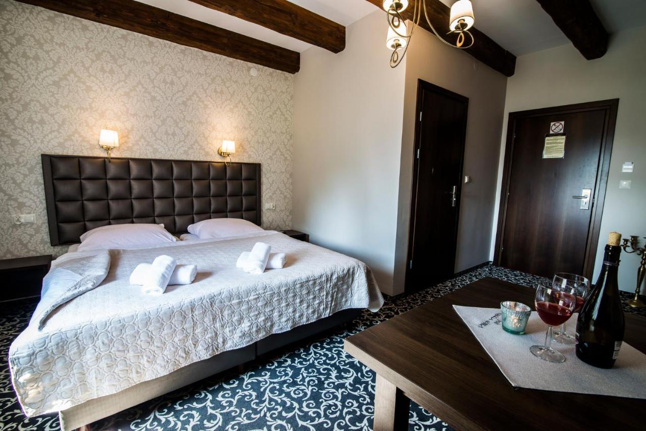 Pod Ksiecia Gorka Hotel Oleszyce Kültér fotó